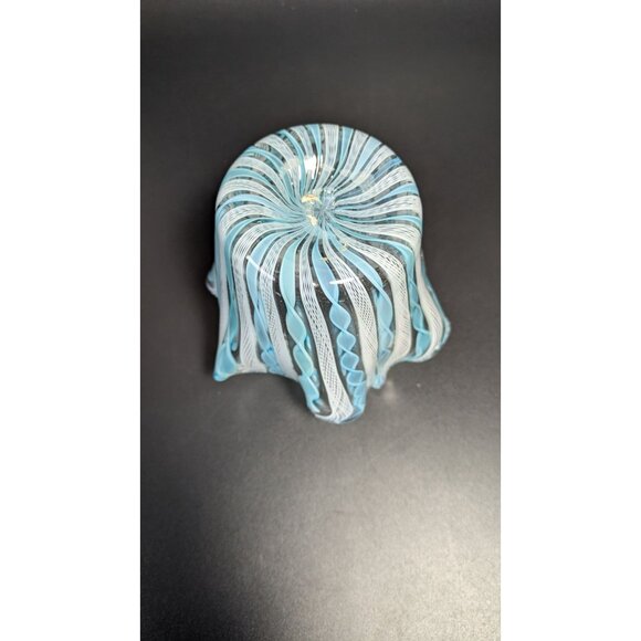 Murano Glass Handkerchief Vase Blue White Swirl Pattern Vintage - Picture 12 of 16